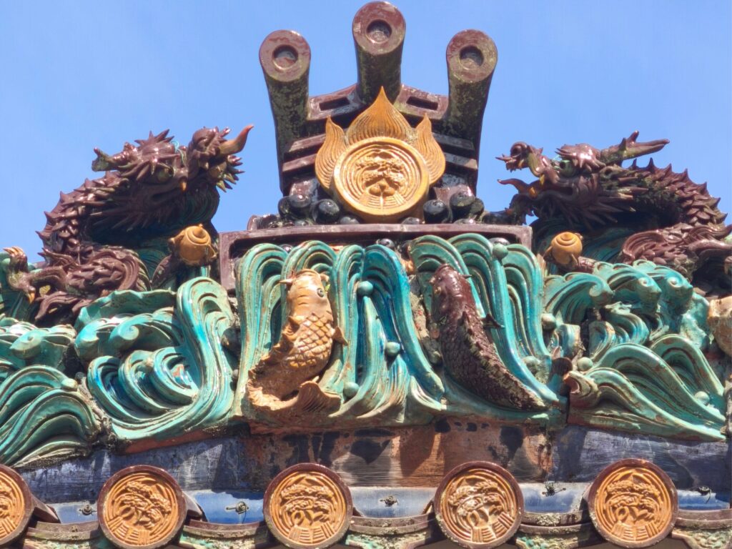 龍泉寺 拝殿の屋根瓦